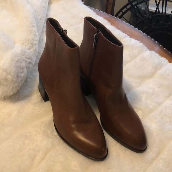 Sam Edelman Shoes - Gorgeous boots